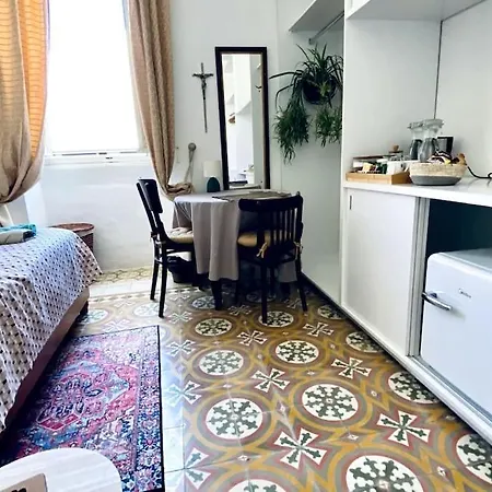 Free Breakfast, Pool, Spacious Aircon Hideaway * Mosta