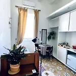 Homestay Free Breakfast, Pool, Spacious Aircon Hideaway Mosta