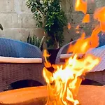 Homestay Free Breakfast, Pool, Spacious Aircon Hideaway Mosta