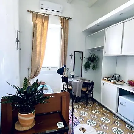 منزل للإقامة Free Breakfast, Pool, Spacious Aircon Hideaway موستا