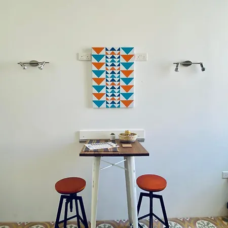 منزل للإقامة Free Breakfast, Pool, Spacious Aircon Hideaway *